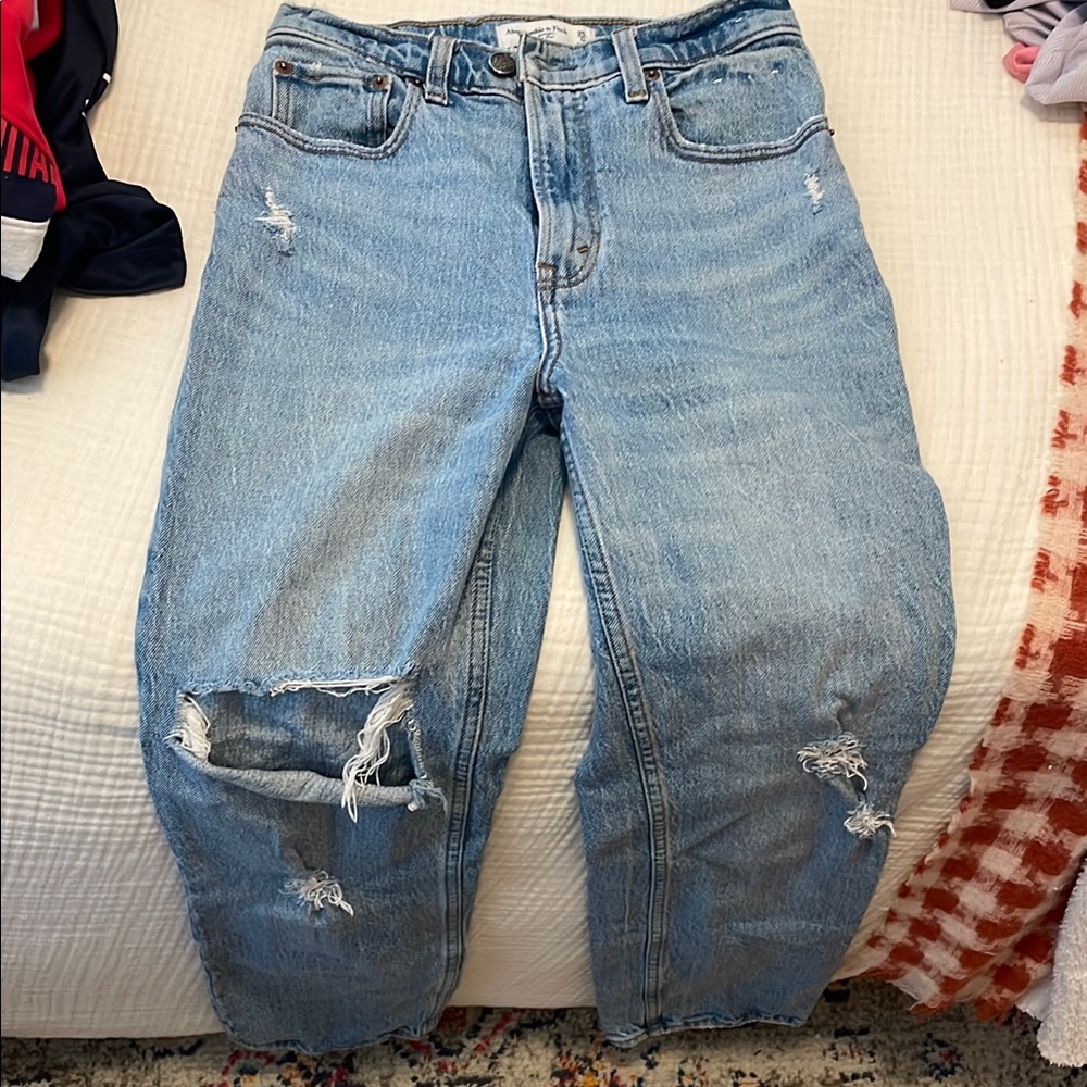 Abercrombie 90s Straight Ultra High Rise Jeans
